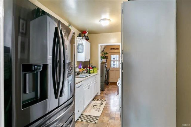 3907 Edgehill Drive, Leimert Park, CA 90008