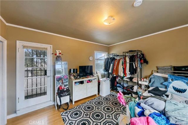 3907 Edgehill Drive, Leimert Park, CA 90008
