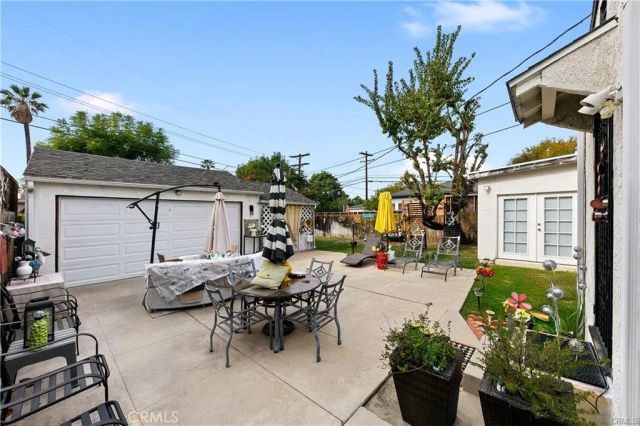 3907 Edgehill Drive, Leimert Park, CA 90008