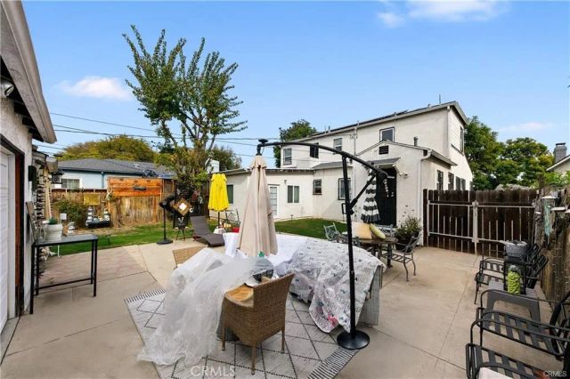 3907 Edgehill Drive, Leimert Park, CA 90008