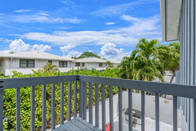 2956 Florida Boulevard, Delray Beach, FL 33483