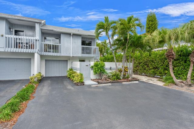 2956 Florida Boulevard, Delray Beach, FL 33483