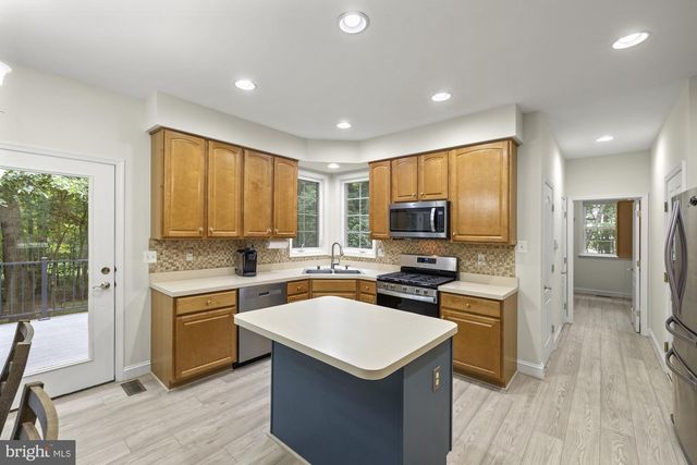 5580 RHONDA RD, Sykesville, MD 21784