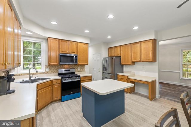5580 RHONDA RD, Sykesville, MD 21784
