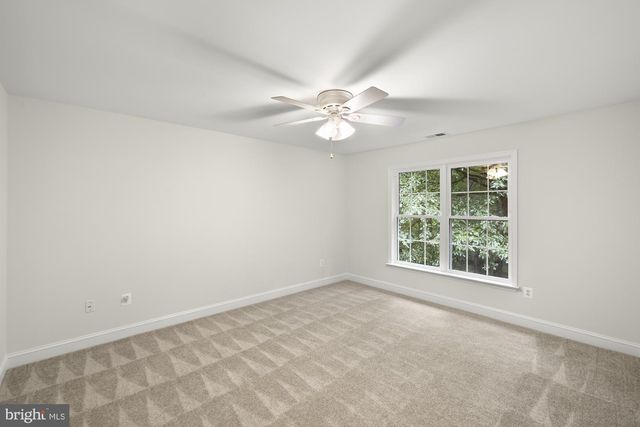 5580 RHONDA RD, Sykesville, MD 21784