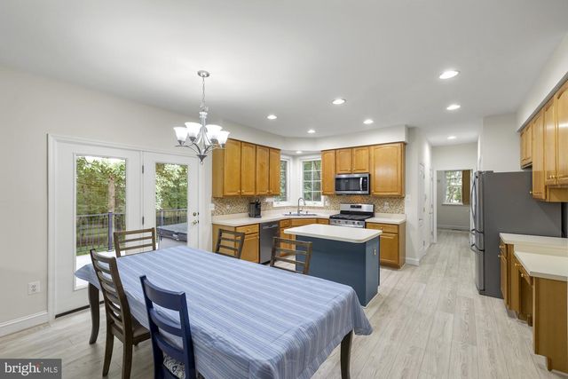 5580 RHONDA RD, Sykesville, MD 21784