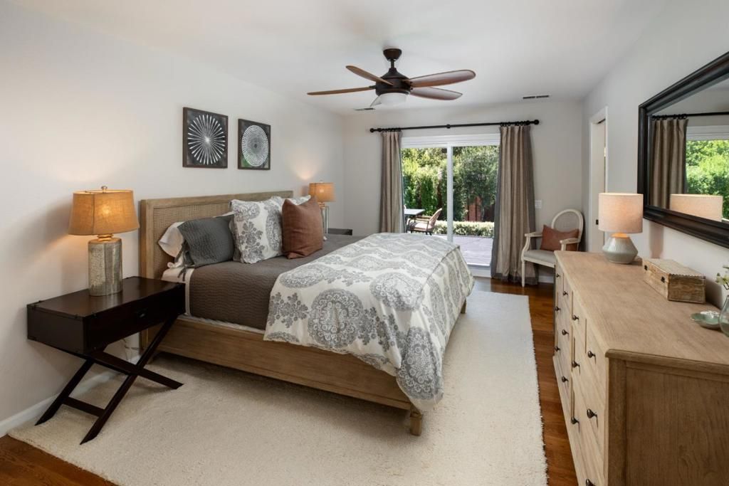 Image 14 of property listing at 1267 Foothill Street, Redwood City, CA 94061
