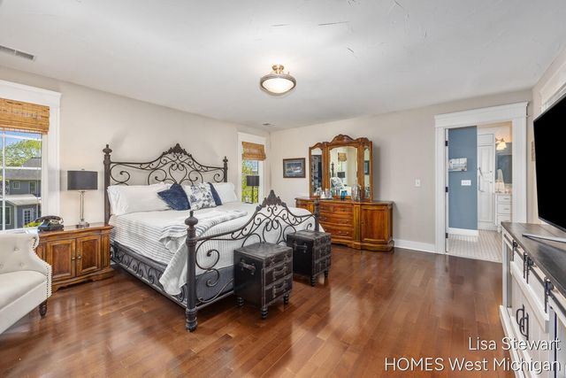 2450 Shears Crossing Court, Grand Rapids, MI 49525