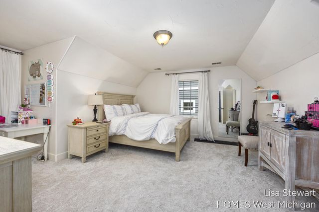 2450 Shears Crossing Court, Grand Rapids, MI 49525