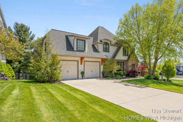 2450 Shears Crossing Court, Grand Rapids, MI 49525