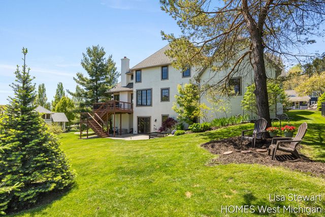 2450 Shears Crossing Court, Grand Rapids, MI 49525