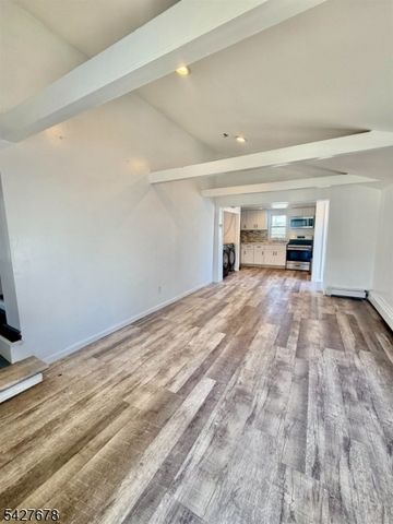 170 Main St, East Brunswick Twp., NJ 08816