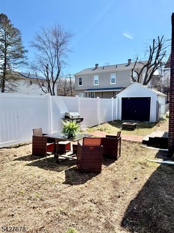 170 Main St, East Brunswick Twp., NJ 08816