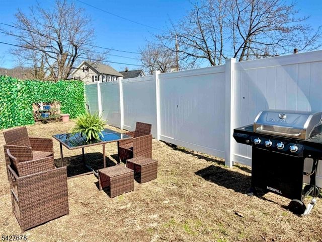 170 Main St, East Brunswick Twp., NJ 08816