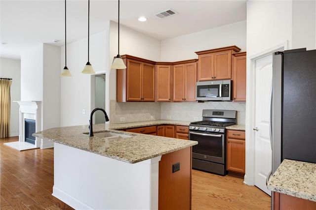 2047 Imperial Pond, Powder Springs, GA 30127