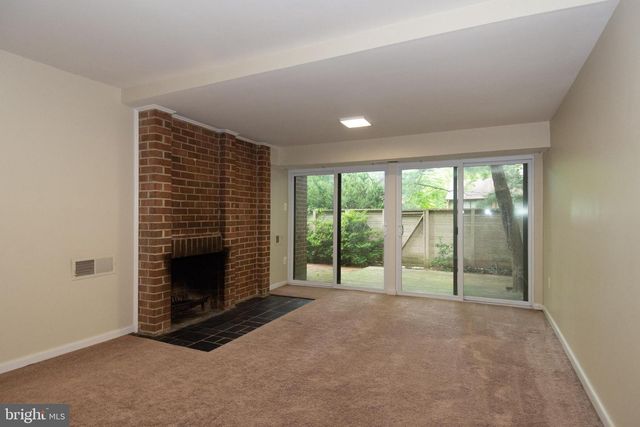 11768 INDIAN RIDGE RD, Reston, VA 20191