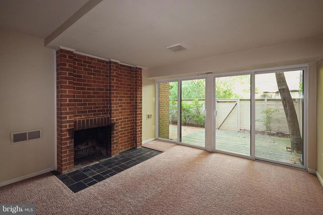 11768 INDIAN RIDGE RD, Reston, VA 20191