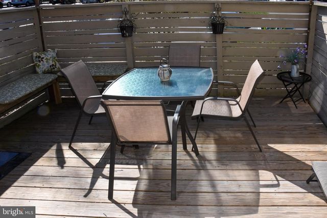 11768 INDIAN RIDGE RD, Reston, VA 20191