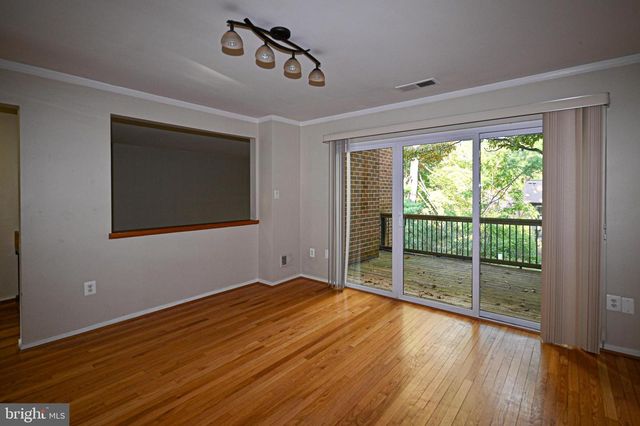 11768 INDIAN RIDGE RD, Reston, VA 20191