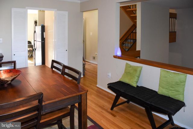 11768 INDIAN RIDGE RD, Reston, VA 20191