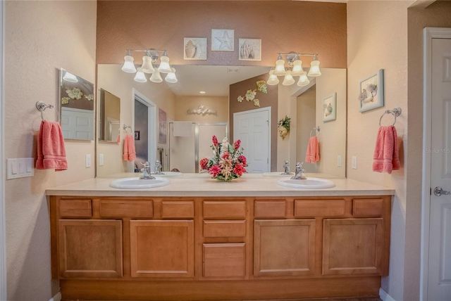 9077 SW 70TH LOOP, Ocala, FL 34481