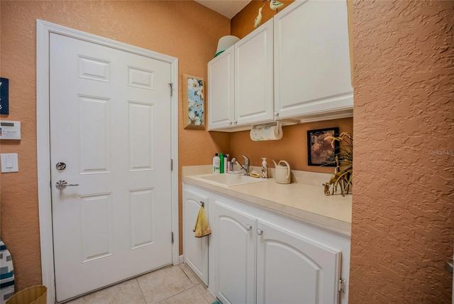 9077 SW 70TH LOOP, Ocala, FL 34481