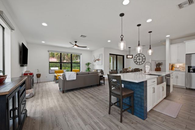 4325 Arcturus Lane, Lake Worth, FL 33467