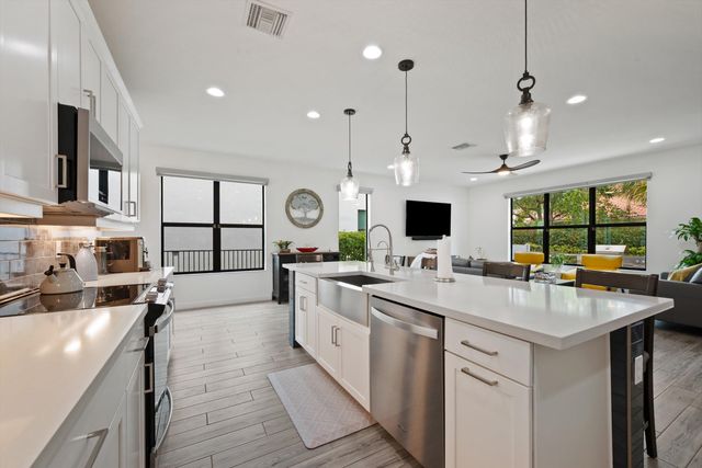 4325 Arcturus Lane, Lake Worth, FL 33467