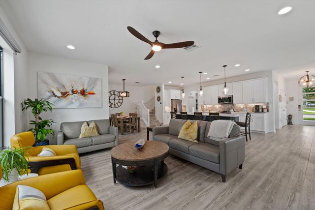 4325 Arcturus Lane, Lake Worth, FL 33467