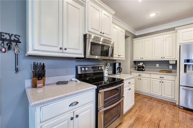 57 Colonial NW Circle, Cartersville, GA 30120