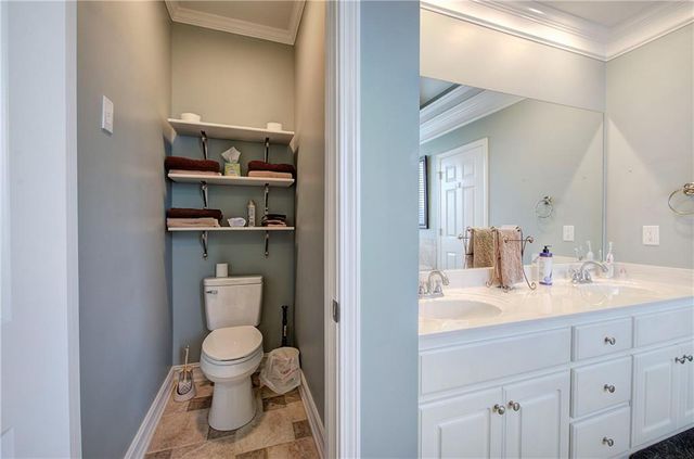 57 Colonial NW Circle, Cartersville, GA 30120