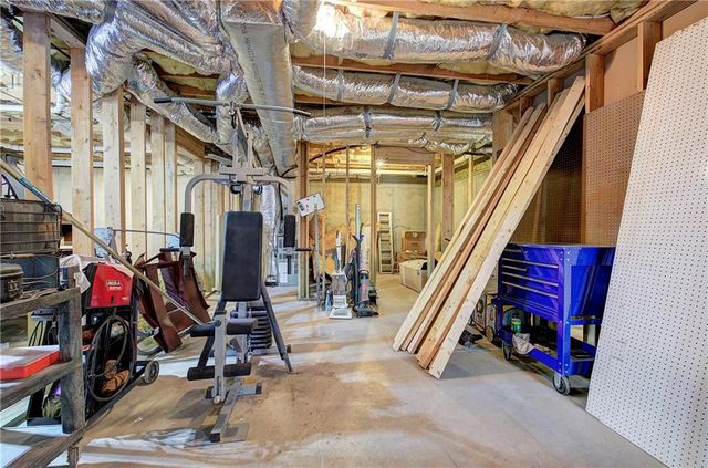 57 Colonial NW Circle, Cartersville, GA 30120