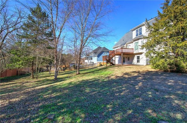 57 Colonial NW Circle, Cartersville, GA 30120