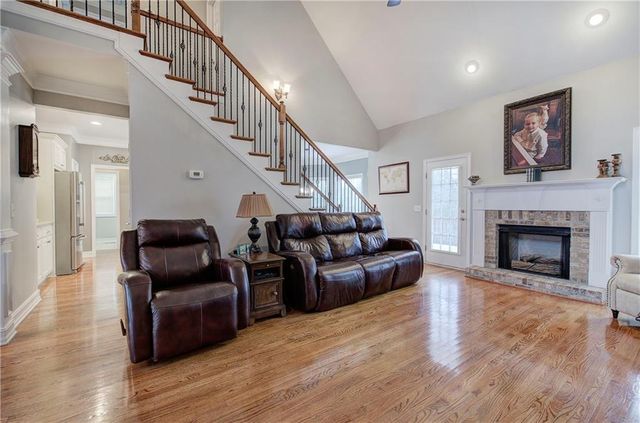 57 Colonial NW Circle, Cartersville, GA 30120