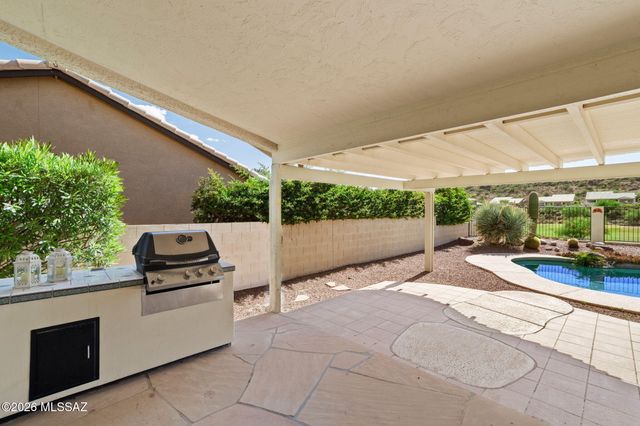 37046 S Rock Crest Drive, Tucson, AZ 85739