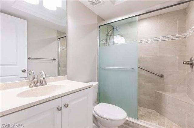1522 Mainsail DR 6, Naples, FL 34114