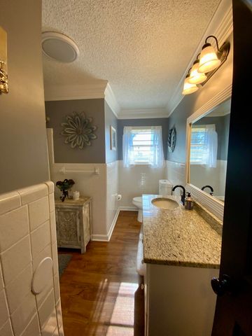 6 Terry Street, Rossville, GA 30741