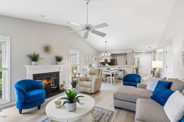 5204 Hogans Way, Clayton, NC 27520