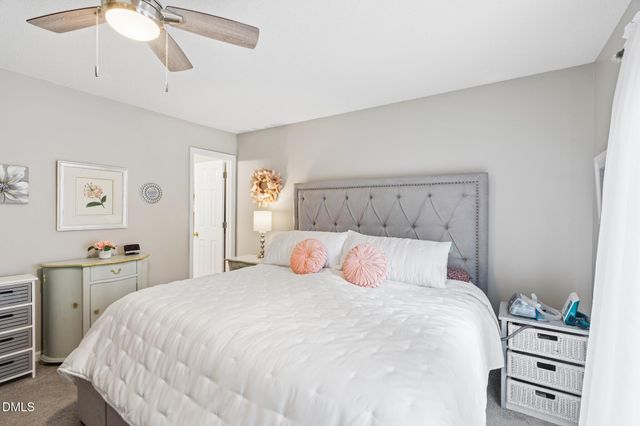 5204 Hogans Way, Clayton, NC 27520