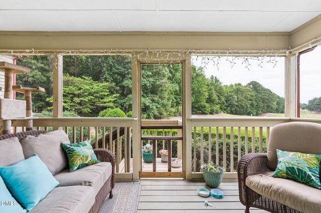 5204 Hogans Way, Clayton, NC 27520