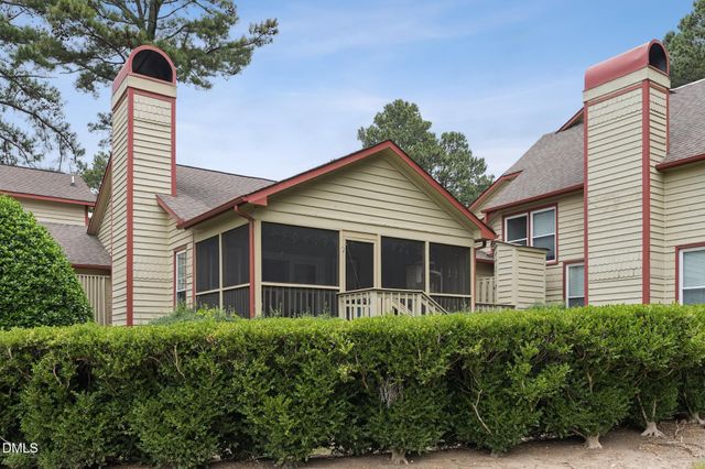 5204 Hogans Way, Clayton, NC 27520