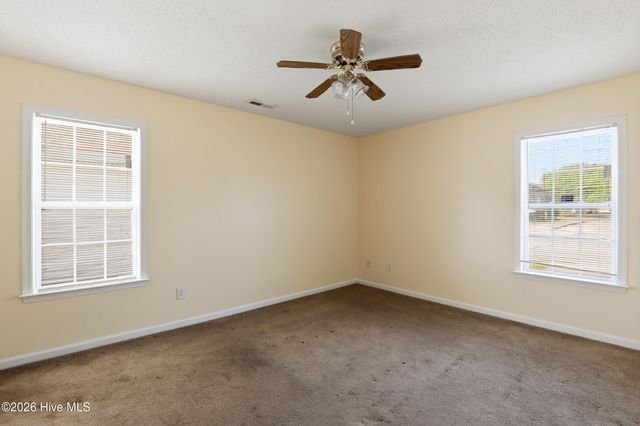 928 S 10th Street, Wilmington, NC 28401