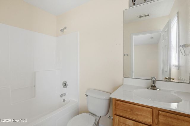 928 S 10th Street, Wilmington, NC 28401