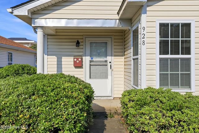 928 S 10th Street, Wilmington, NC 28401