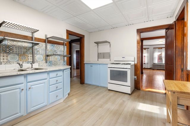 11 Boylston Street 2, Boston, MA 02130