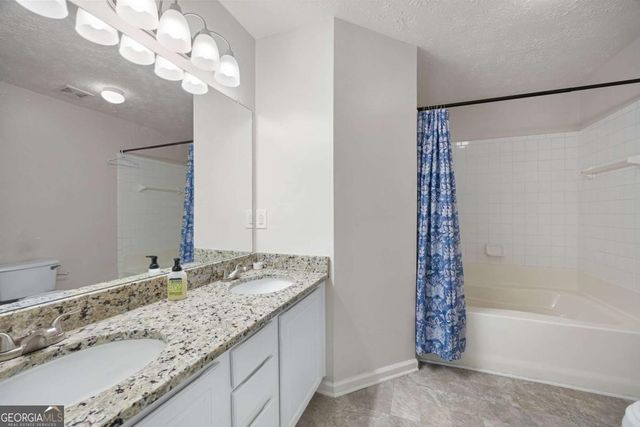 42 Berkeley Place, Cartersville, GA 30121