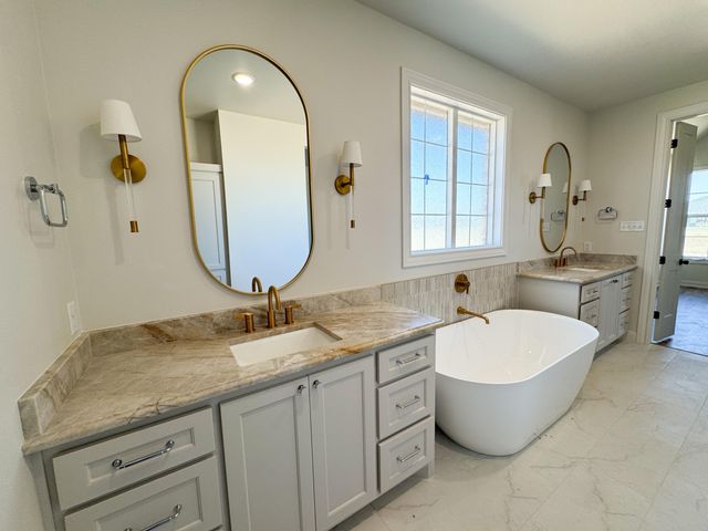 309 Juniper, New Home, TX 79383