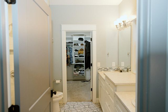 6800 Thornapple River Drive SE, Alto, MI 49302