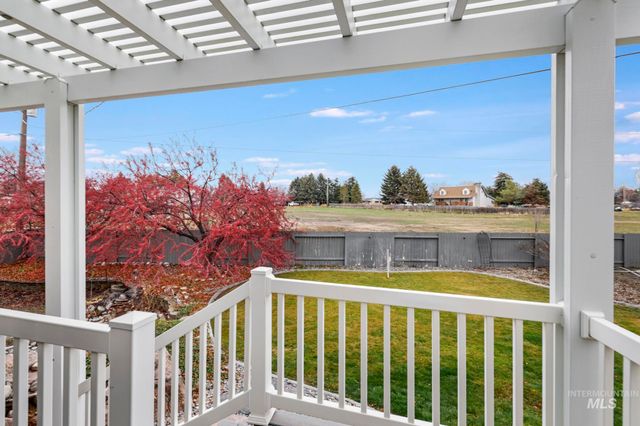 2432 Dorm Dr, Twin Falls, ID 83301