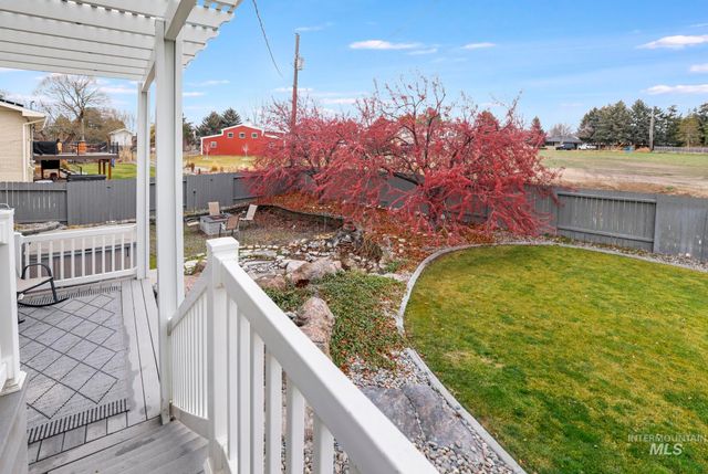 2432 Dorm Dr, Twin Falls, ID 83301